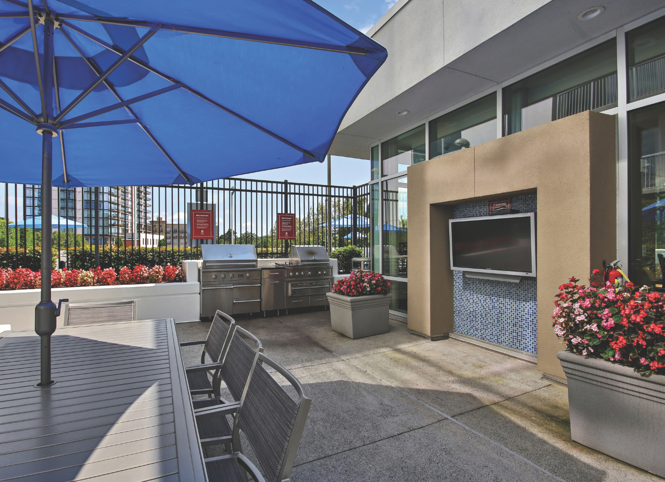 Mezzo Apartments -  Buckhead, Atlanta, GA - Grill Area